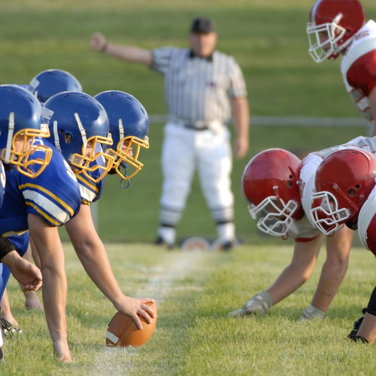 How Long Is A High School Football Game A Survival Guide Momma Teen